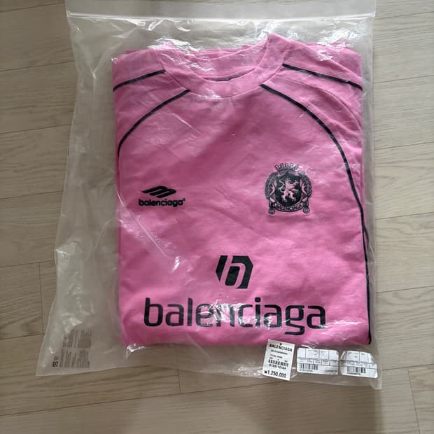 발렌시아가 싸커 티셔츠 핑크 마이애미 4사이즈