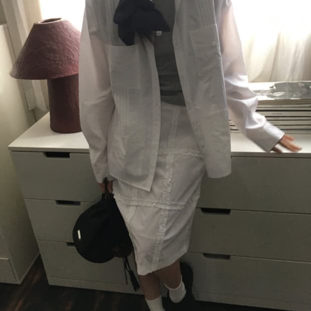 Breathe 브리드 빈티지 핀턱 셔츠 화이트