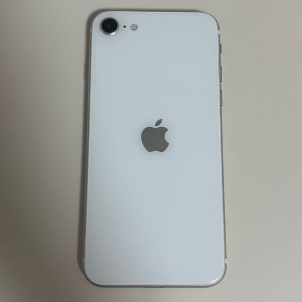 아이폰 SE2 64GB 화이트 팔아용