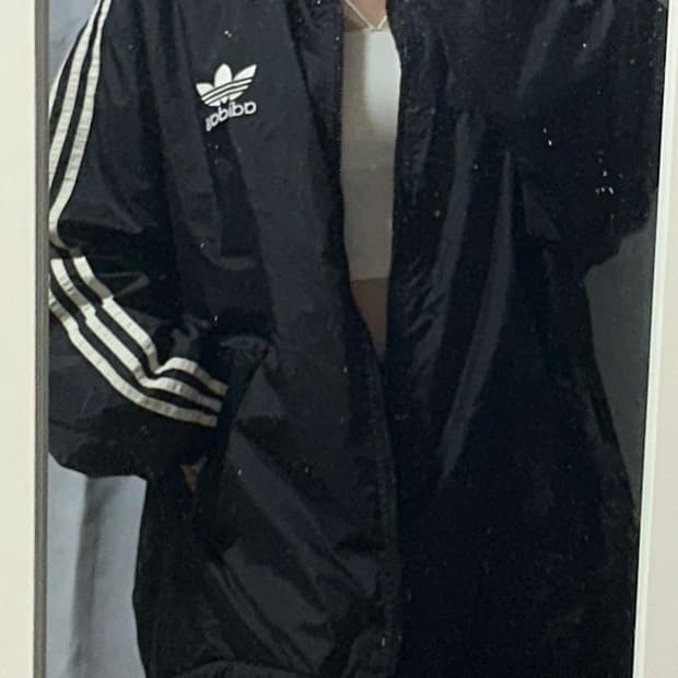 아디다스 90’s 바람막이