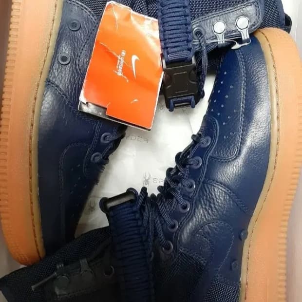 나이키 SF 에어포스1 265-나코택 새상품