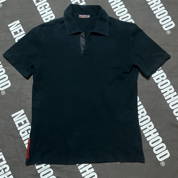 프라다 스포츠 카라티