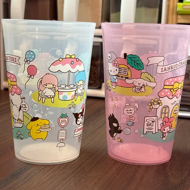 산리오 캐릭터즈 컵 