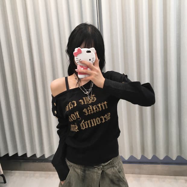 골드 큐빅 버튼 갸루 티셔츠