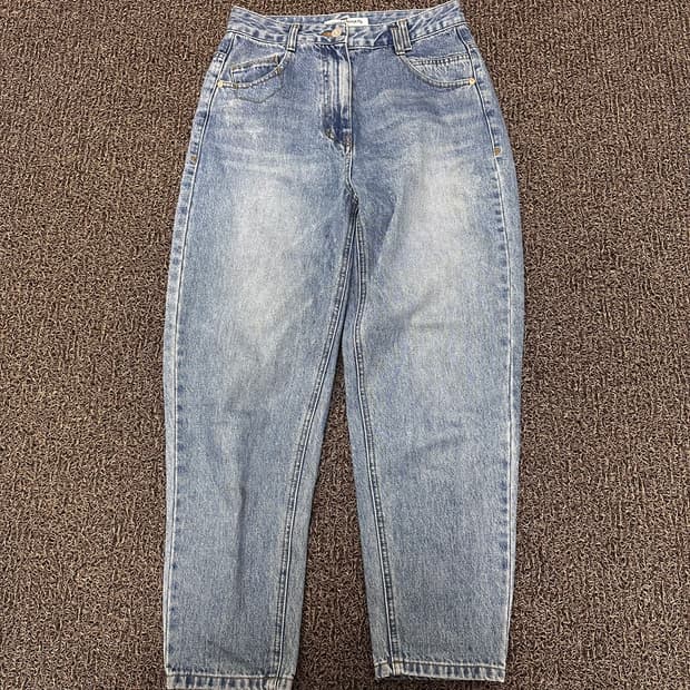 럭키슈에뜨 여성 데님 연청 청바지 팬츠 36사이즈