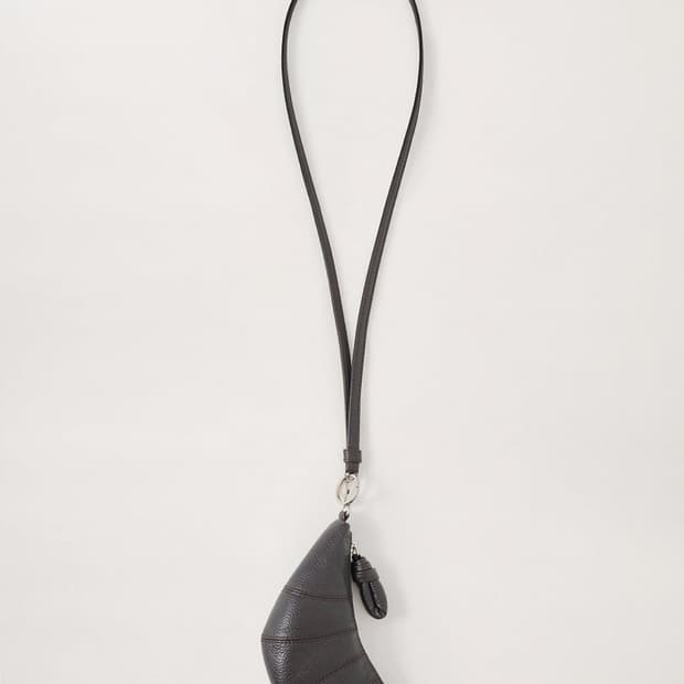 르메르 코인펄스 네크리스 다크 브라운