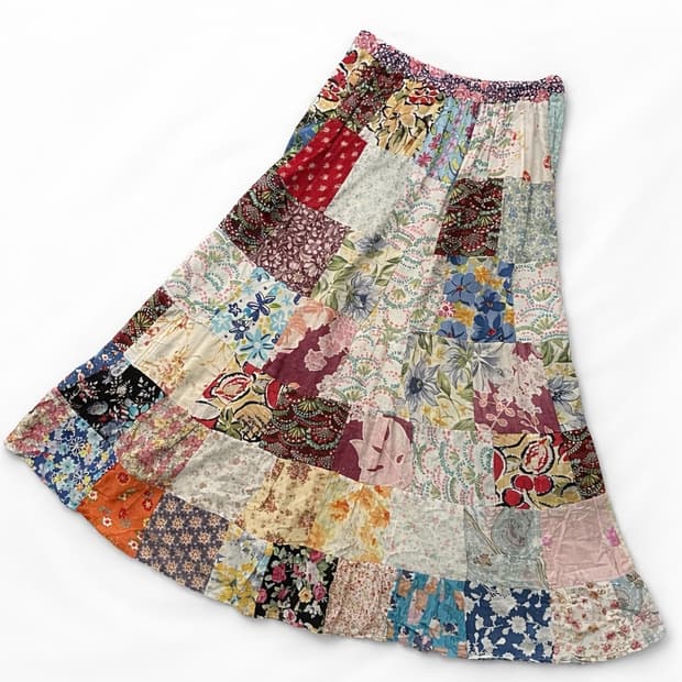빈티지 패치워크 플레어 스커트 (핸드메이드 감성)