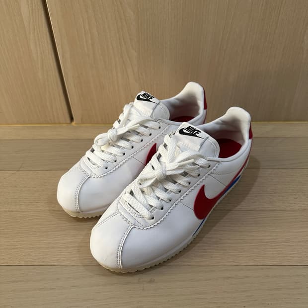 나이키 코르테즈 흰빨파 235