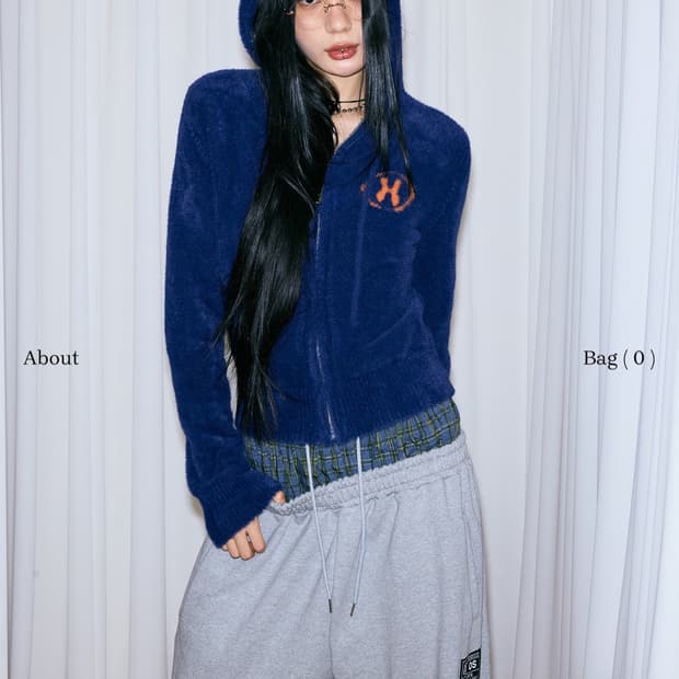 미스테리어스호텔 퍼 집업