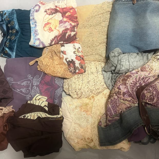 원가 70만원대 오리엔탈 의류 일괄