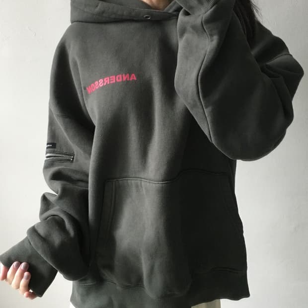 엔더슨벨 백스펠 후드티