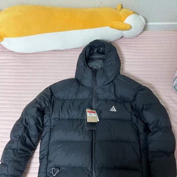 나이키acg루나레이크 패딩 L