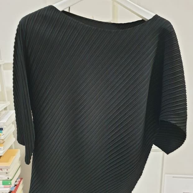 이세이미야케 플리츠 상의