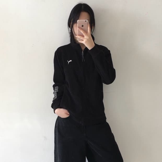 퓨마 자수로고 플리스집업