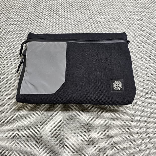 스톤아일랜드 리플렉티브 클러치