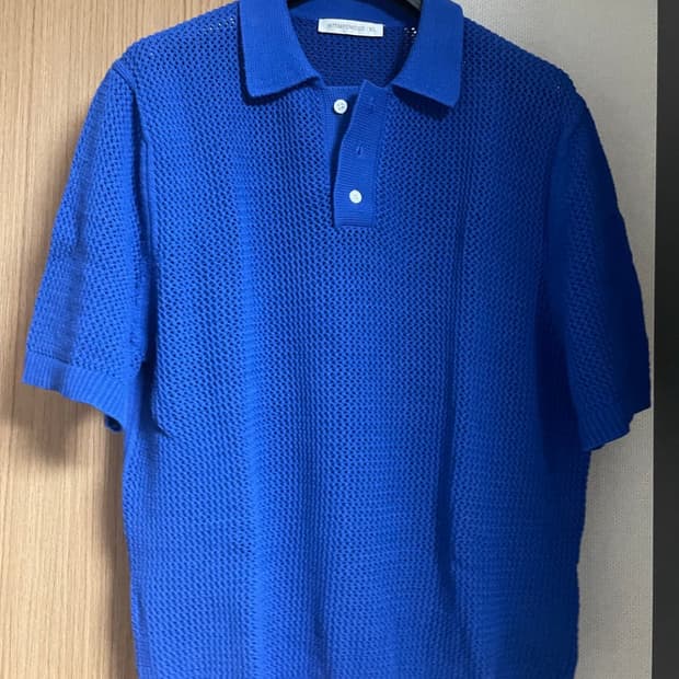 펀칭 카라 반팔 니트 블루 XL