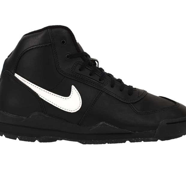 나이키 x 스투시 에어 발토로 블랙 앤 화이트