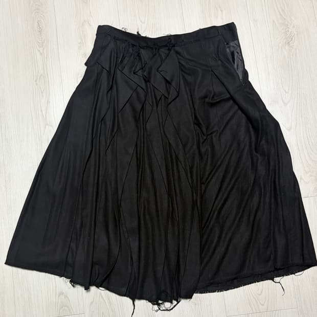 애옹쓰 플리츠 스커트