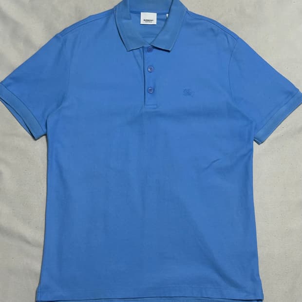 🫶🏻 버버리 블루 카라 반팔티 🫶🏻