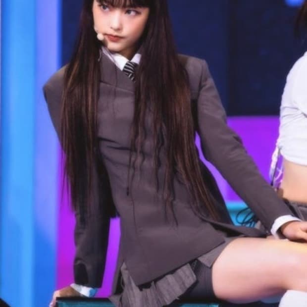 택ㅇ) hyein seo trinity suit jacket black 