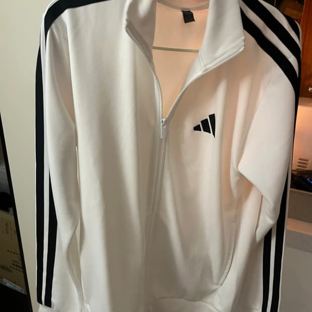 아디다스 휜색 져지