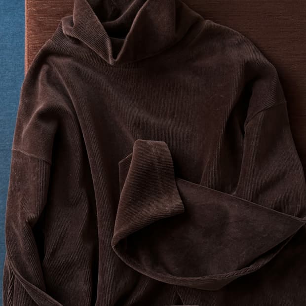 Cord fabric high neck stretched top