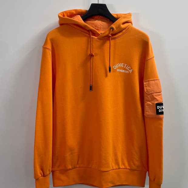 듀베니카 빅로고 카바쪼 후드티 (on.682)  