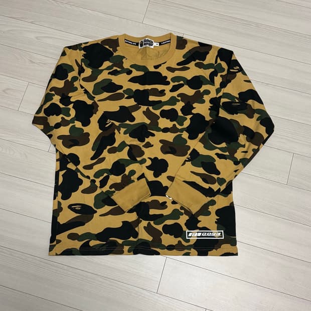 베이프 카모 롱슬리브