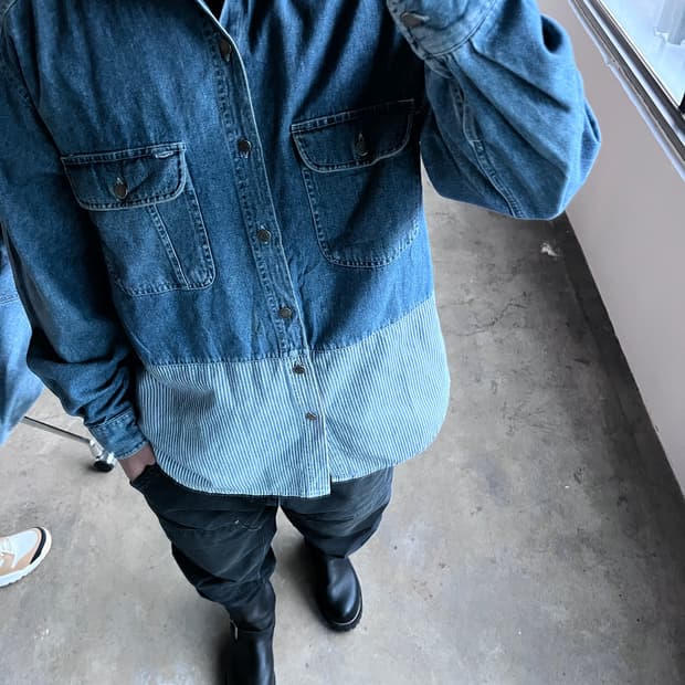 GAP Denim Shirt (Late 90’s – Early 00’s)