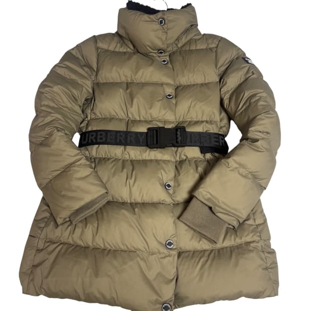 Burberry 카키 패딩 S – 여성스러운 벨트 디테일