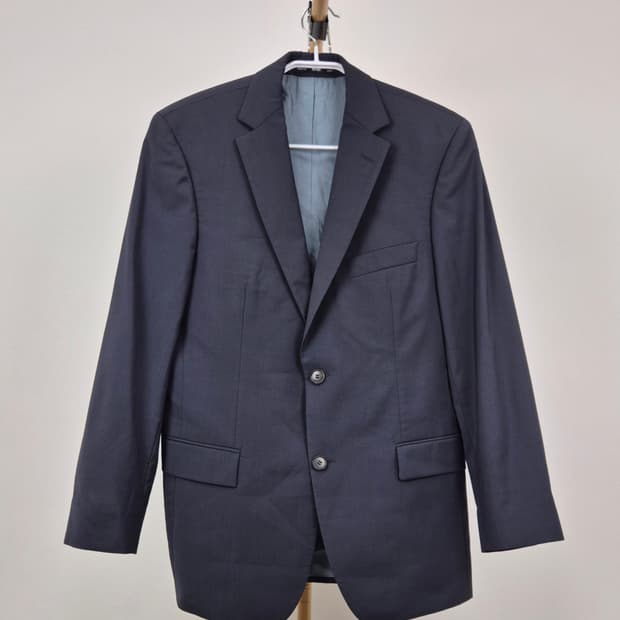 HUGO BOSS 네이비 수트 자켓 36R