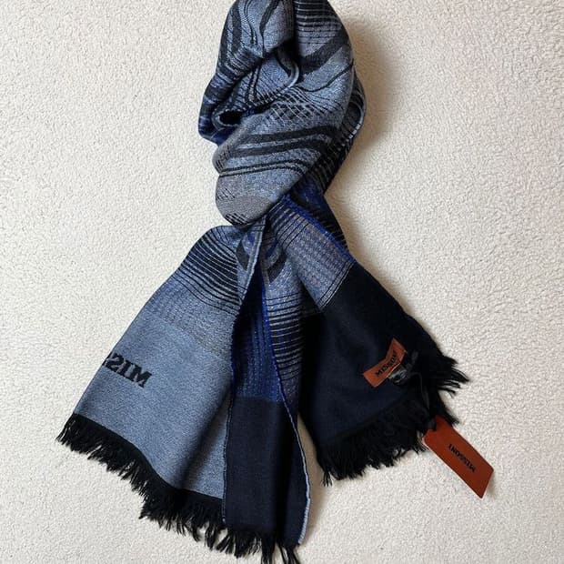 미쏘니 00's 간절기 대형 숄더 스카프 Q1268