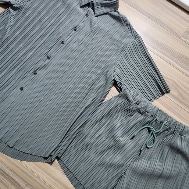 남성플리츠카라셔츠반바지셋업세트카키