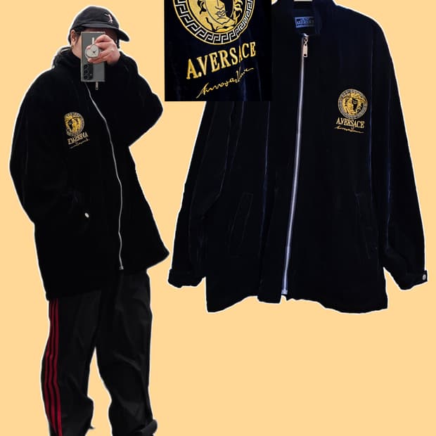 A.Versace 90's 골드 메두사 블랙 벨벳 집업