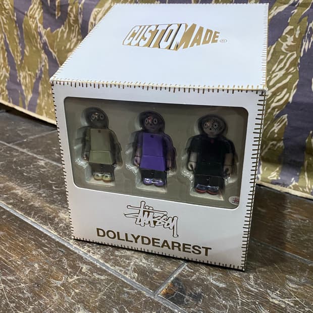 Stussy 스투시 x 메디콤토이 큐브릭 커스텀
