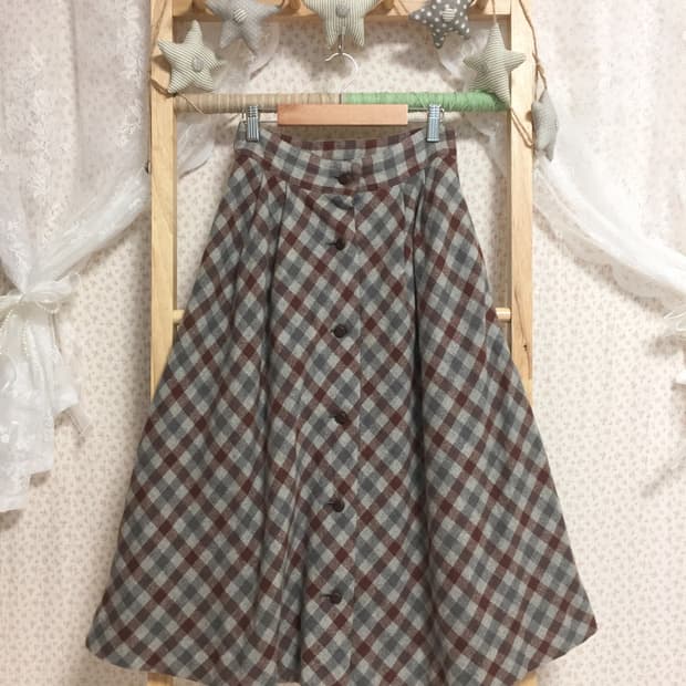 빈티지 모리걸 메론빵 단추 스커트