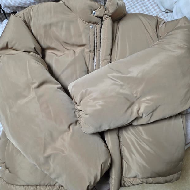 비슬로우 베이지 패딩 M