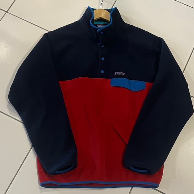 파타고니아 신칠라 반집업 후리스 