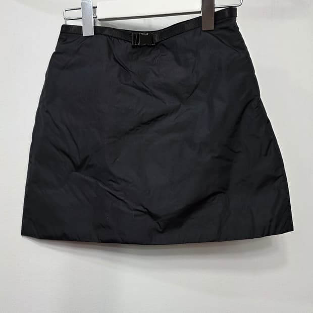 준지 여성 치마