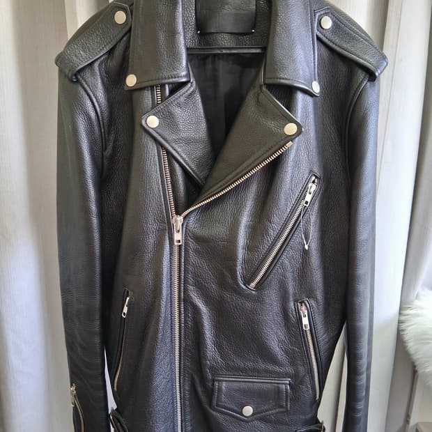 블랙 가죽 라이더 자켓