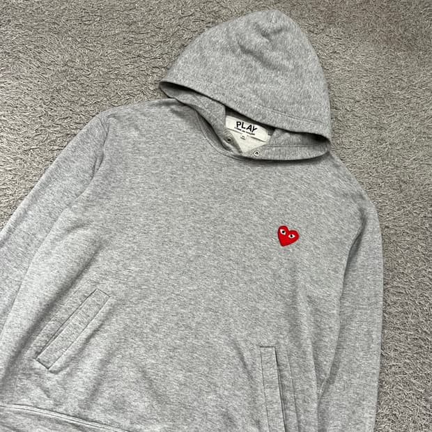 [100] 꼼데가르송 후드티 (후드끈x)