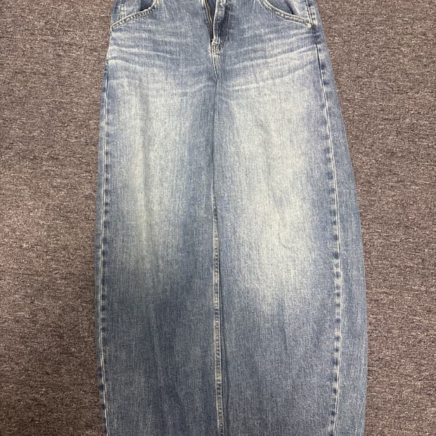 유니클로 배기커브진 28