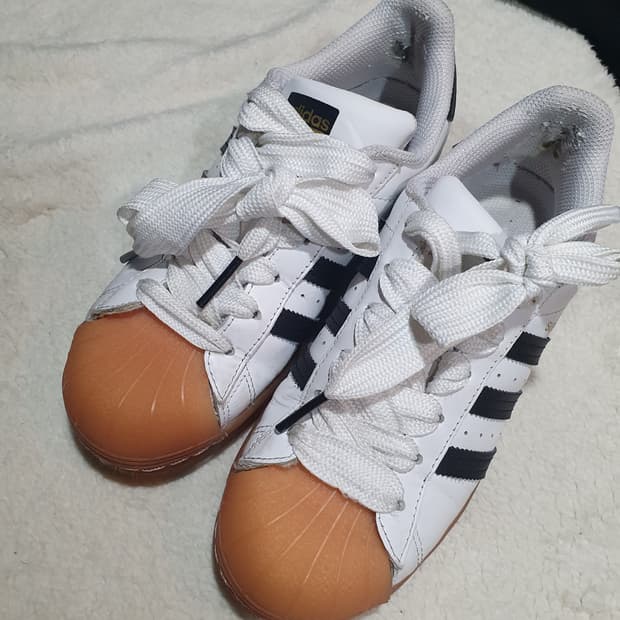 아디다스 슈퍼스타 흰검 운동화225