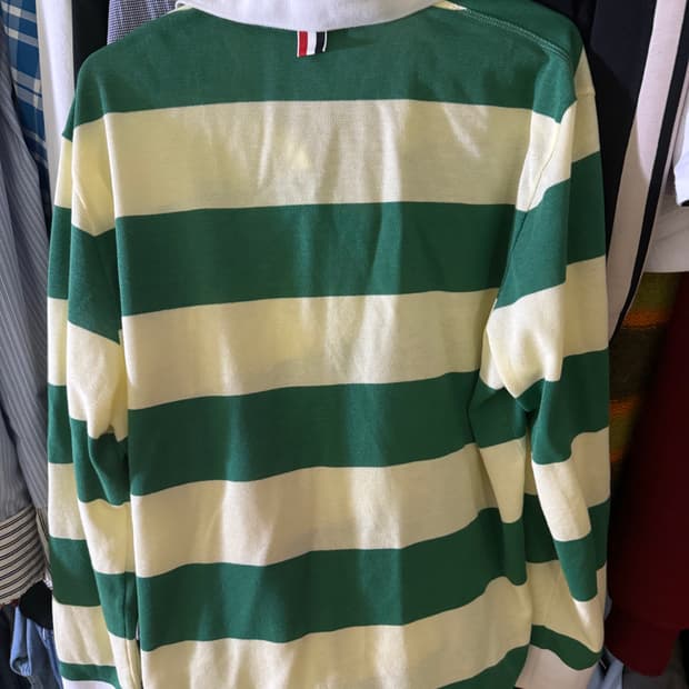 톰브라운 럭비티 3사이즈