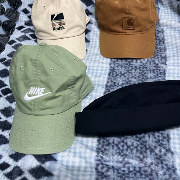 나이키 모자, 칼하트 오데사 모자, uc몰드캡, 코닥 모자 일괄판매