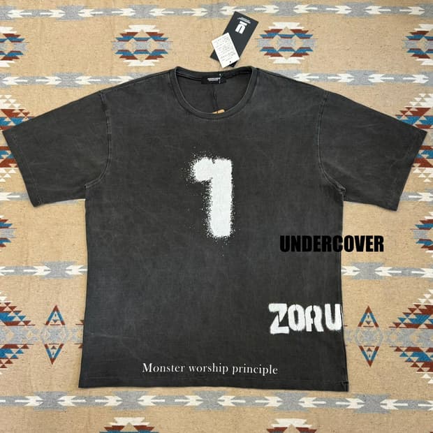 [4][L] 언더커버 ZORUGE 그래픽 티셔츠 (피그먼트다잉)