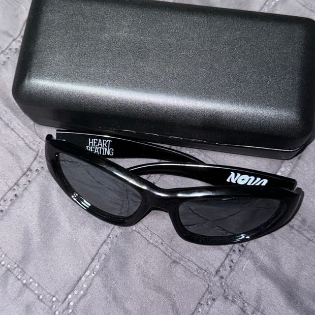 하이비션 Nova Black / Silver Mirror Lens