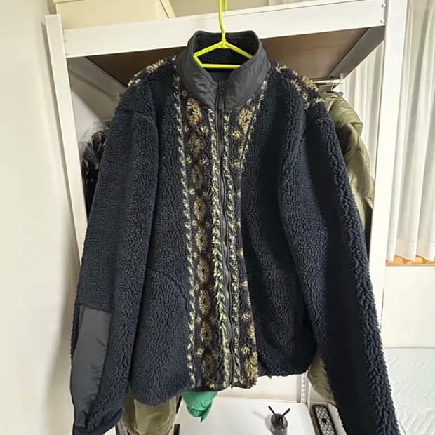 스투시 노마 쉐르파 후리스
