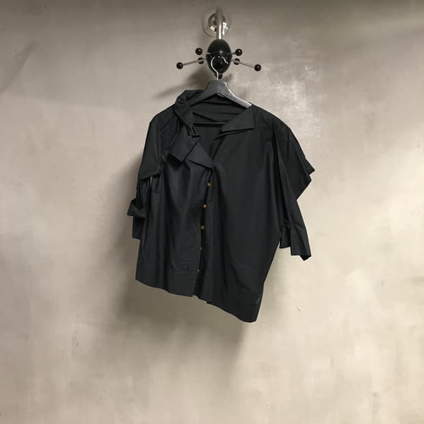 비비안웨스트우드 블랙 셔츠 M(W)