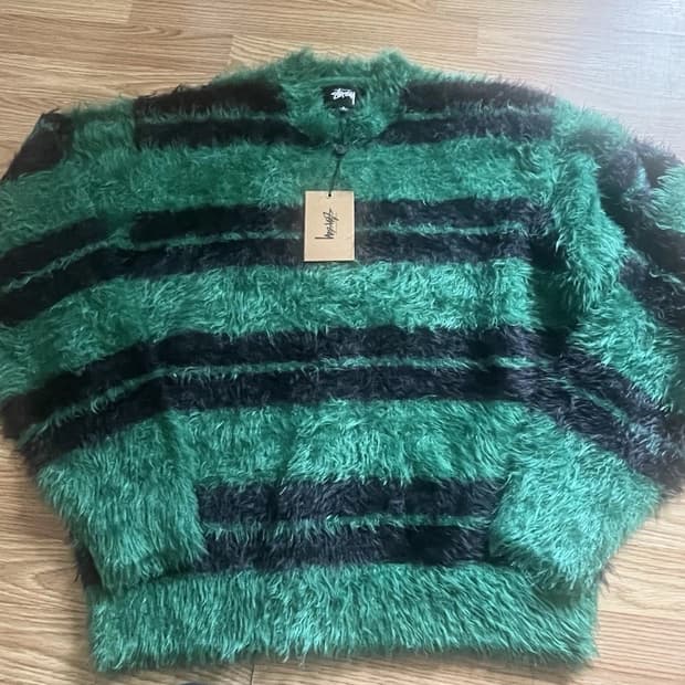 스투시 헤어리 스트라이프 니트 블랙그린